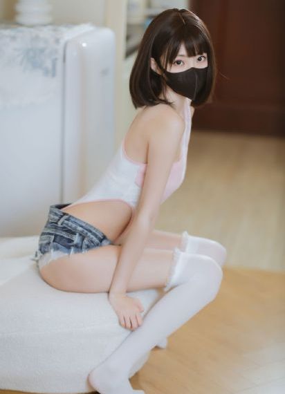 色噜噜狠狠色7777www_清晰免费影视在线观看