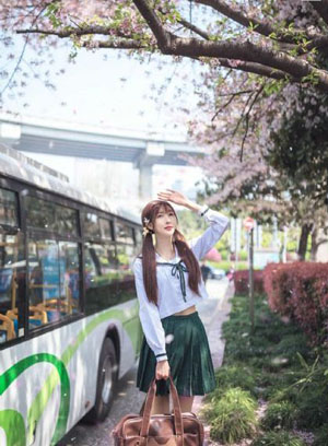 在线色av_高清免费播放